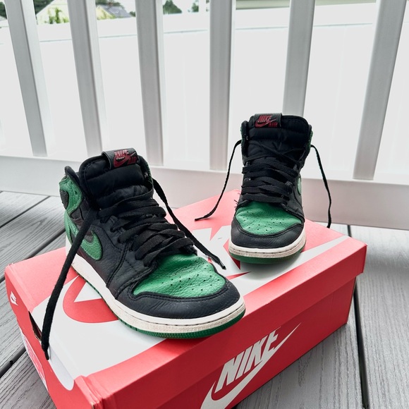 Jordan Shoes - Air Jordan 1 Retro High OG 'Pine Green 2.0